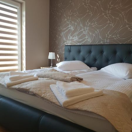 Hotel Pod Strzecha เคียลเซ ภายนอก รูปภาพ